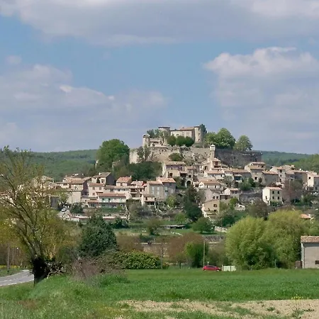 Apartment Au Pied Du Chateau